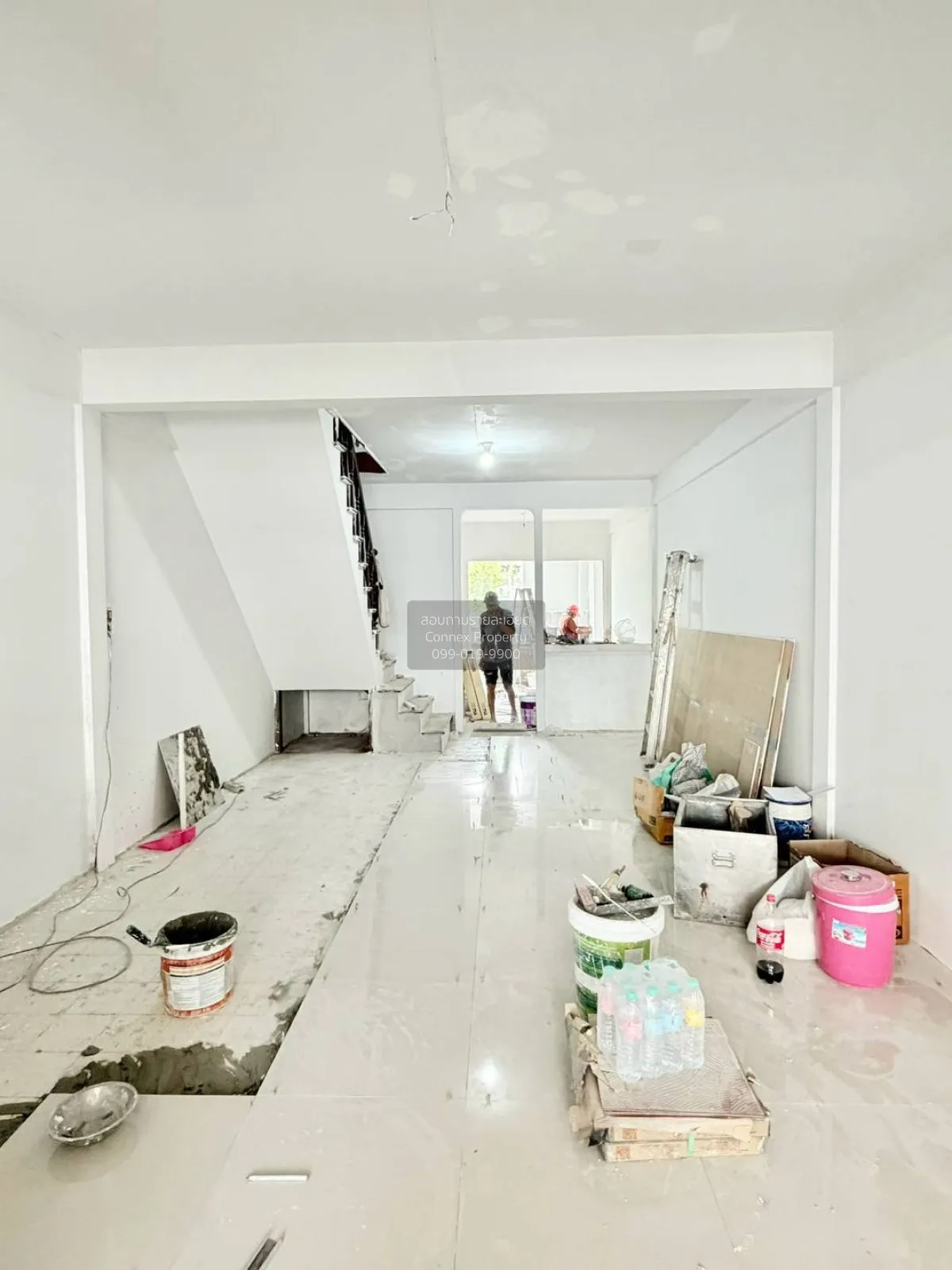 ขายทาวน์เฮาส์  2  ชั้น 18 ตรว. ซอยเรวดี 53  บ้านรีโนเวท  รีโนเวทใ
