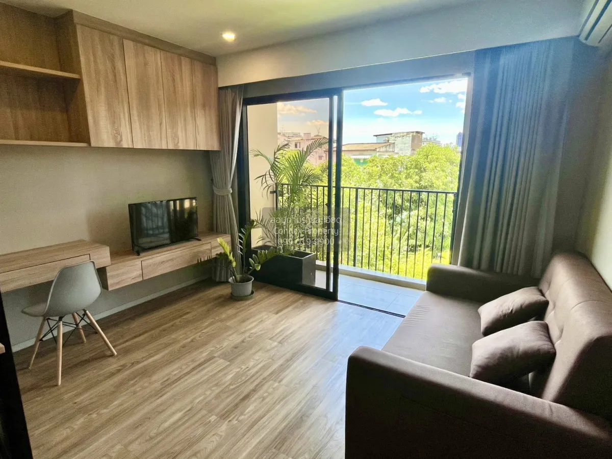 For Rent Condo , Blossom Condo @ Sathorn Charoenrat , BTS-Surasak 2