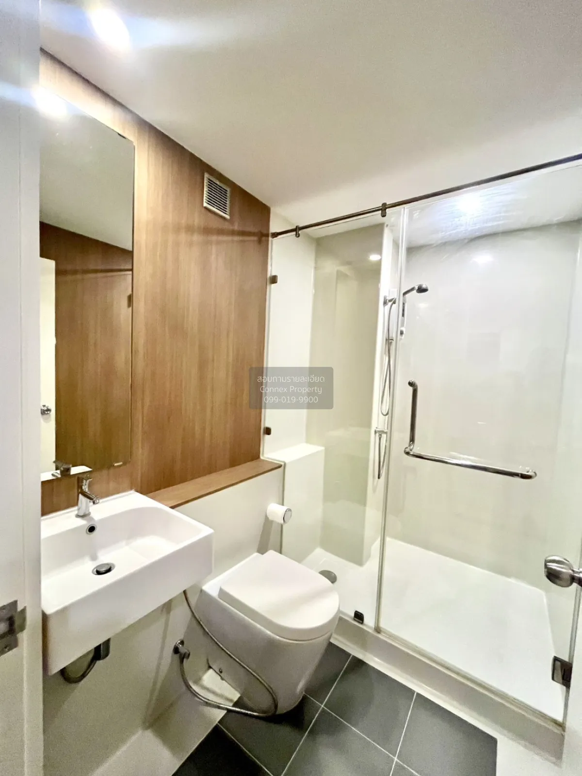 For Rent Condo , Blossom Condo @ Sathorn Charoenrat , BTS-Surasak