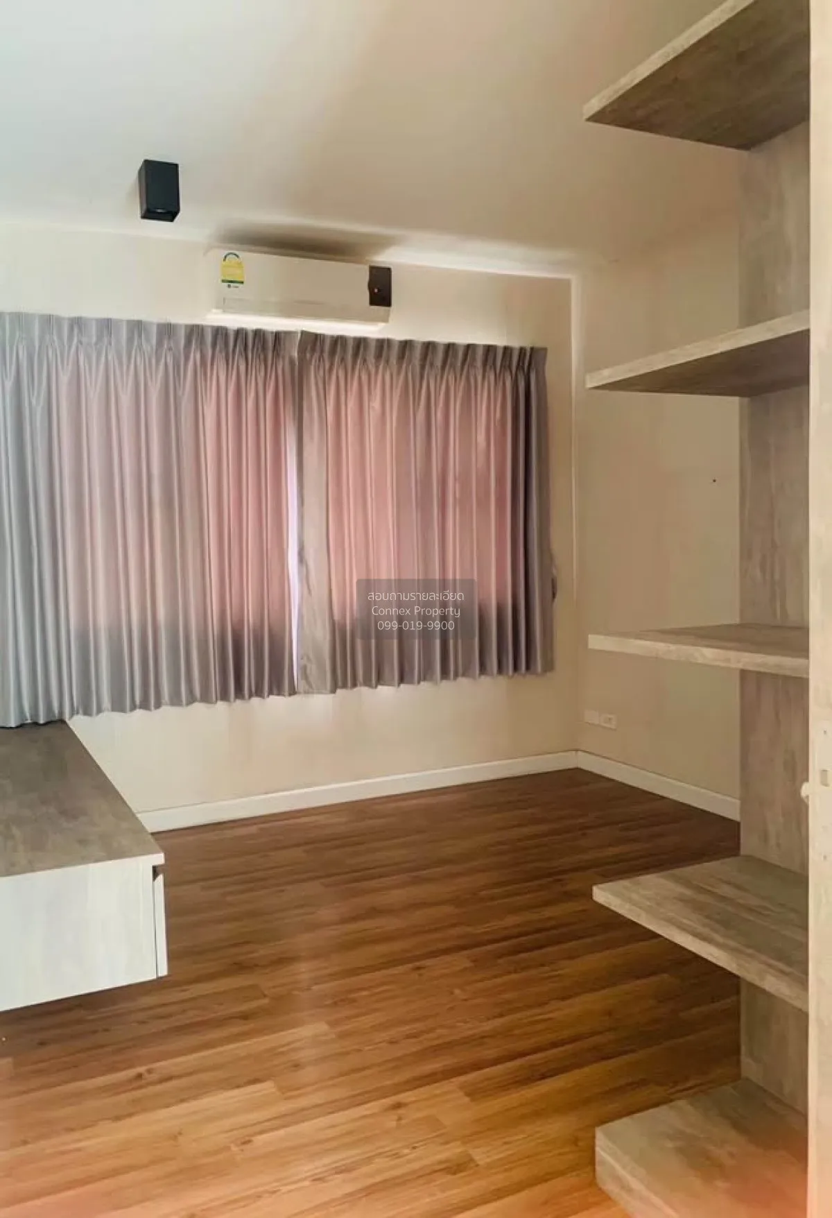 For Rent Townhouse/Townhome  , Town Avenue Cocos Rama 2 , corner 
