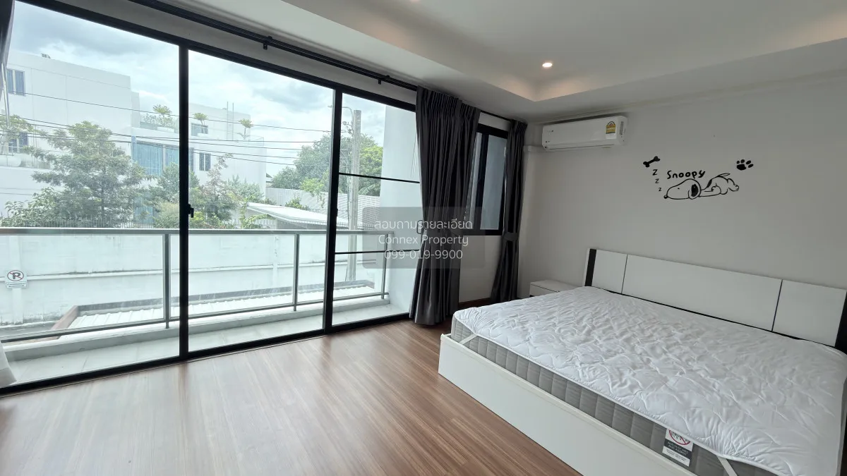 For Sale Townhouse/Townhome  , Supalai Essence Ladprao , MRT-Ladp