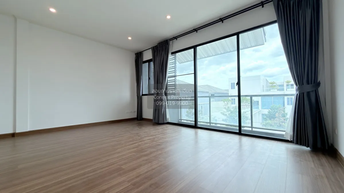 For Sale Townhouse/Townhome  , Supalai Essence Ladprao , MRT-Ladp