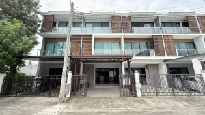 For Sale Townhouse/Townhome  , Supalai Essence Ladprao , MRT-Ladprao 101 , Khlong Chan , Bang Kapi , Bangkok , CX-169431