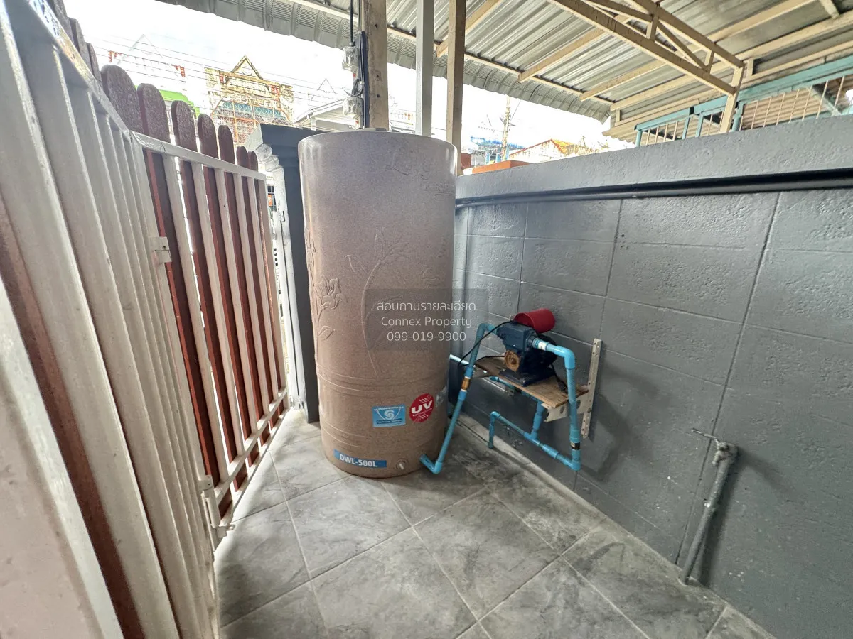 For Sale Townhouse/Townhome  , PS Villa , newly renovated , MRT-L 3