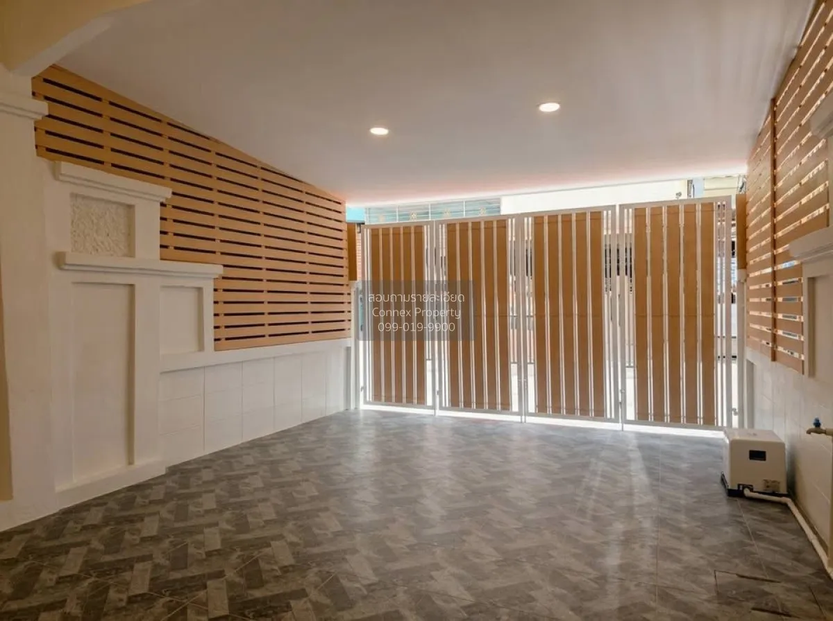 For Sale Townhouse/Townhome  , Baan Pongsirichai 4 Phetkasem 81 , 2