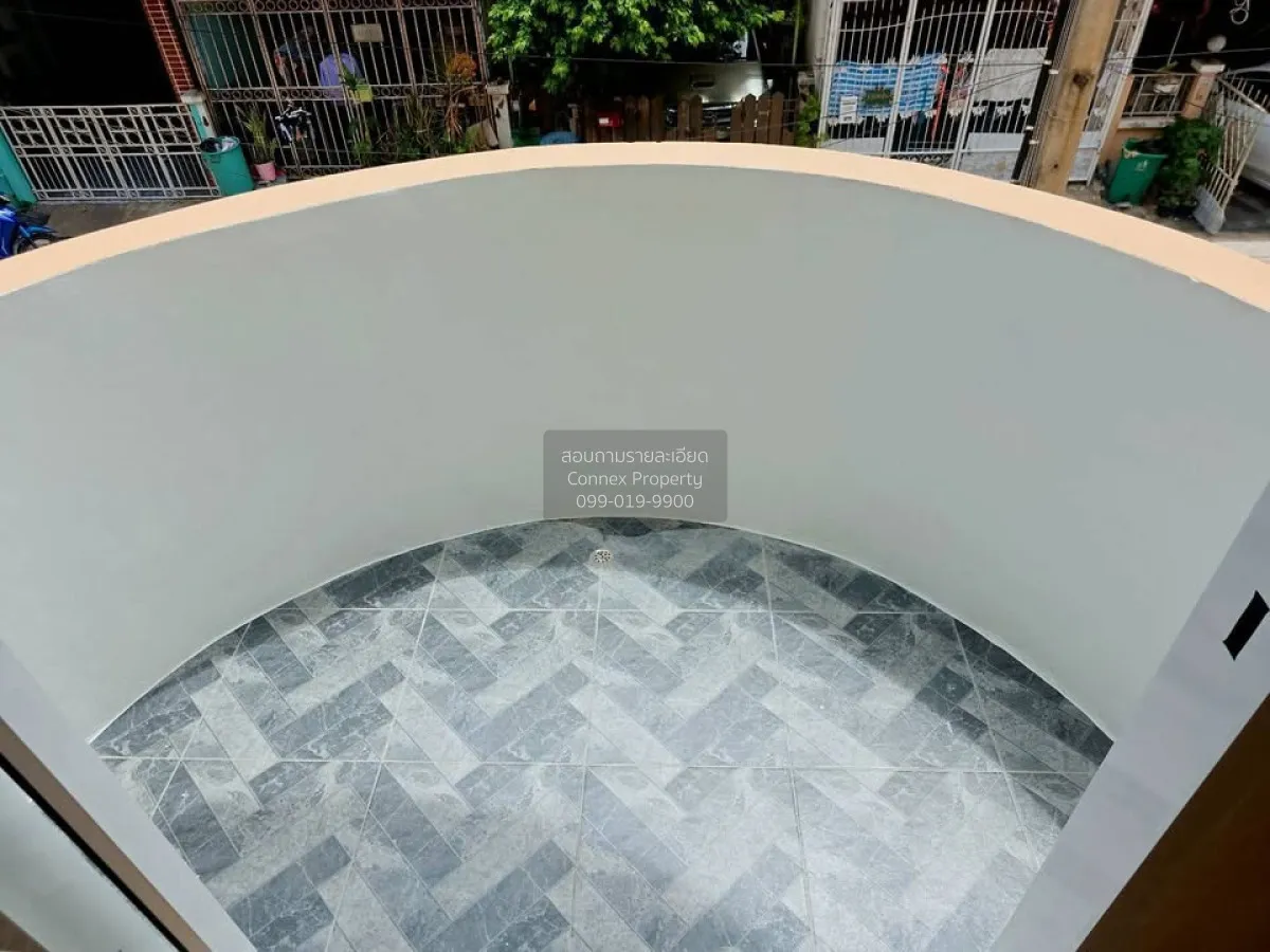 For Sale Townhouse/Townhome  , Baan Pongsirichai 4 Phetkasem 81 ,