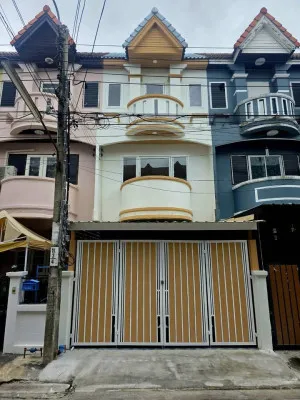 For Sale Townhouse/Townhome  , Baan Pongsirichai 4 Phetkasem 81 , Nong Khang Phlu , Nong Khaem , Bangkok , CX-169526