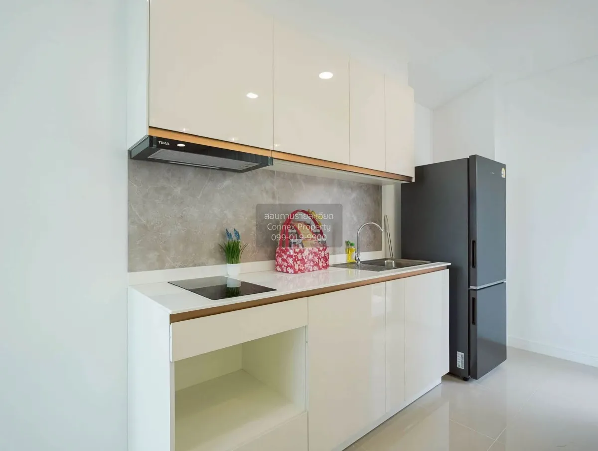 For Sale House , Eakmongkol 4 , Mueang Phata , Bang Lamung , Chon