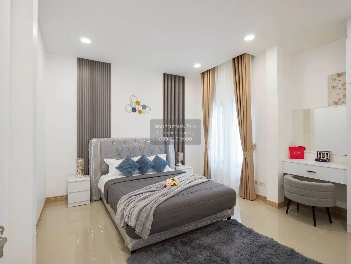 For Sale House , Eakmongkol 4 , Mueang Phata , Bang Lamung , Chon