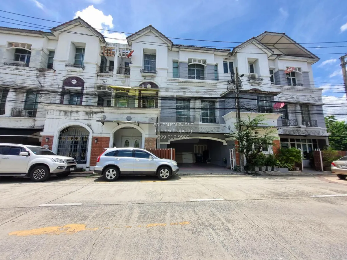 For Sale Townhouse/Townhome  , Baan Klang Muang Ladprao - Yothin  1