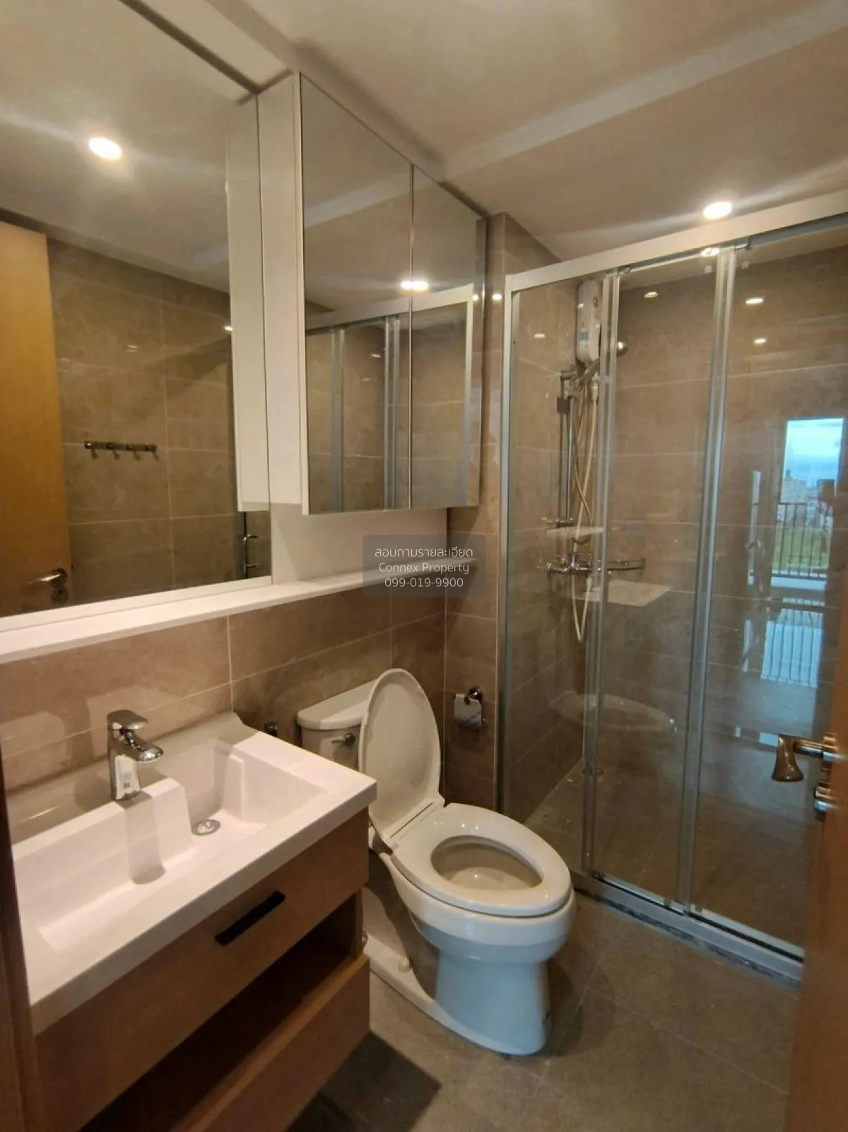 For Rent Condo , Regal Srinakarin 40 , Nong Bon , Prawet , Bangko