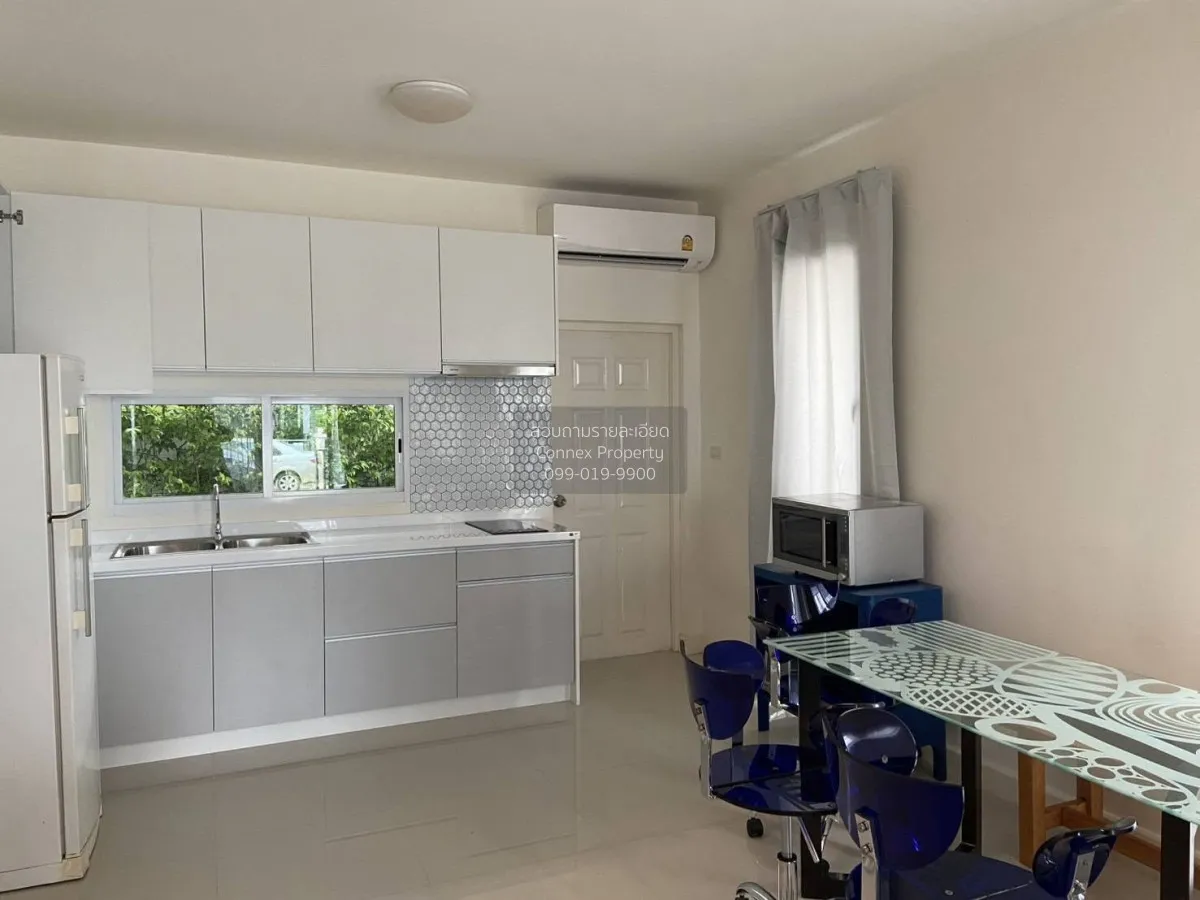 For Rent Townhouse/Townhome  , Town Avenue Srinakarin , corner un 3