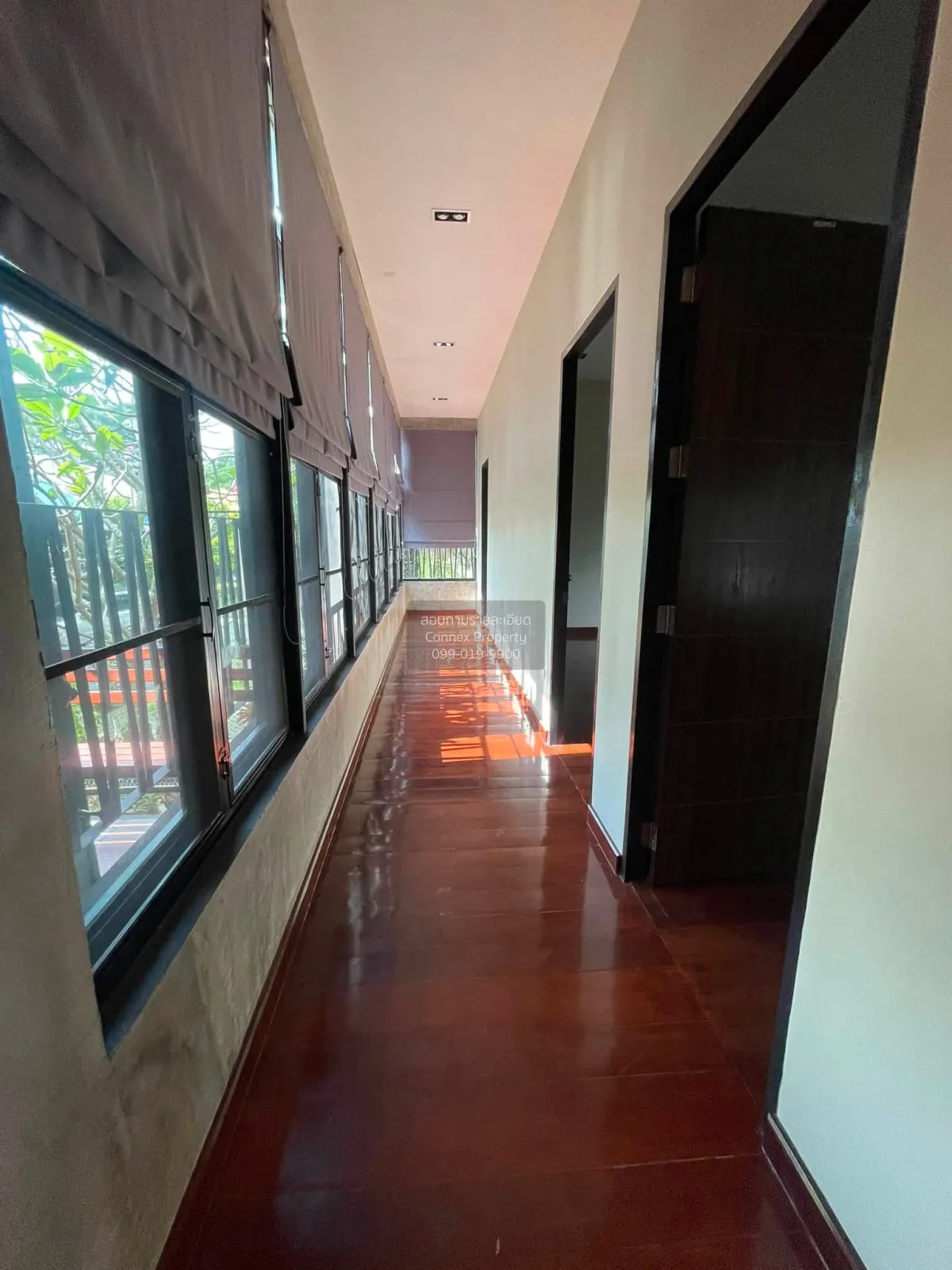 For Sale A house built entirely of red bricks in Na Jomtien. , Na