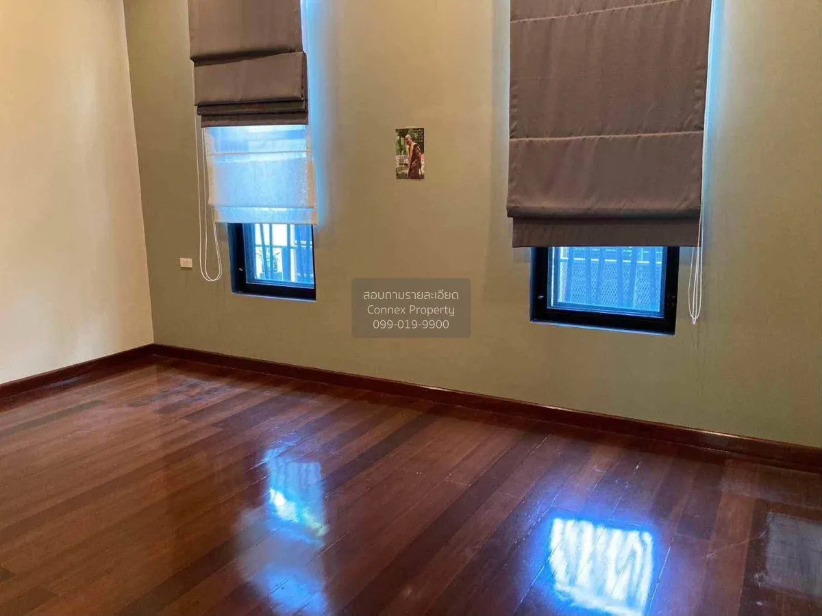 For Sale A house built entirely of red bricks in Na Jomtien. , Na