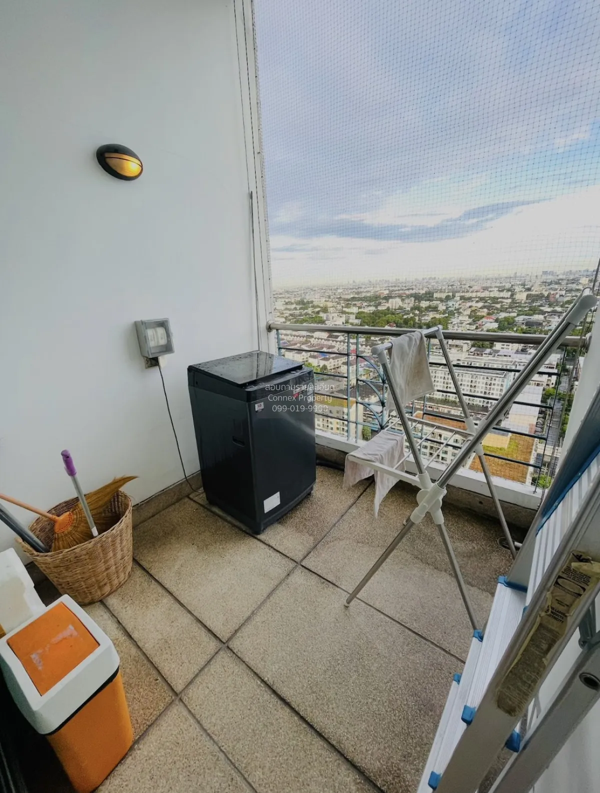 For Sale Condo , Supalai Park Kaset , nice view , high floor , BT
