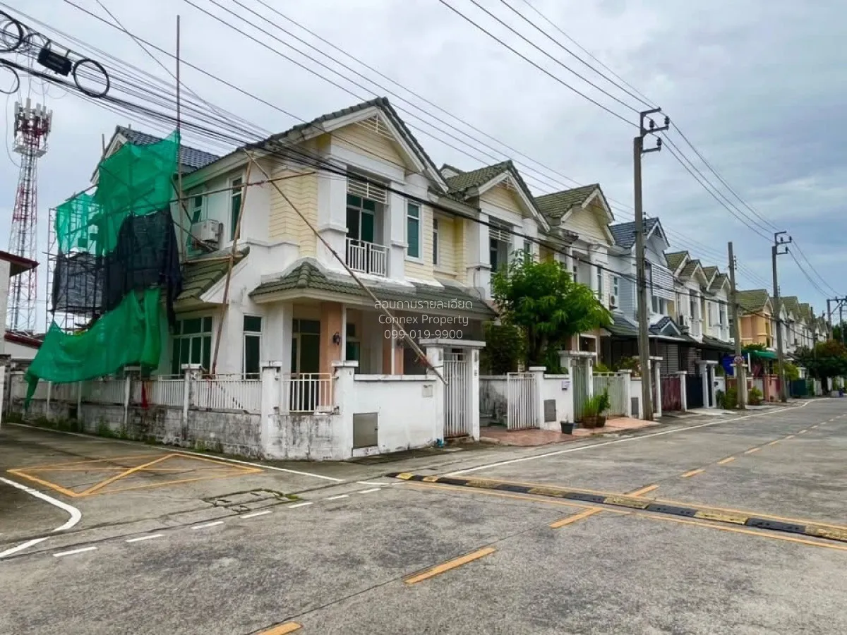 For Sale Townhouse/Townhome  , Baan Siraphat 2 , corner unit , ne 2