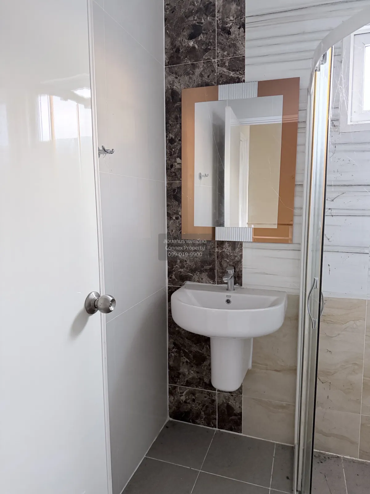 For Sale Townhouse/Townhome  , Golden Town Wongsawang - Khae Rai 