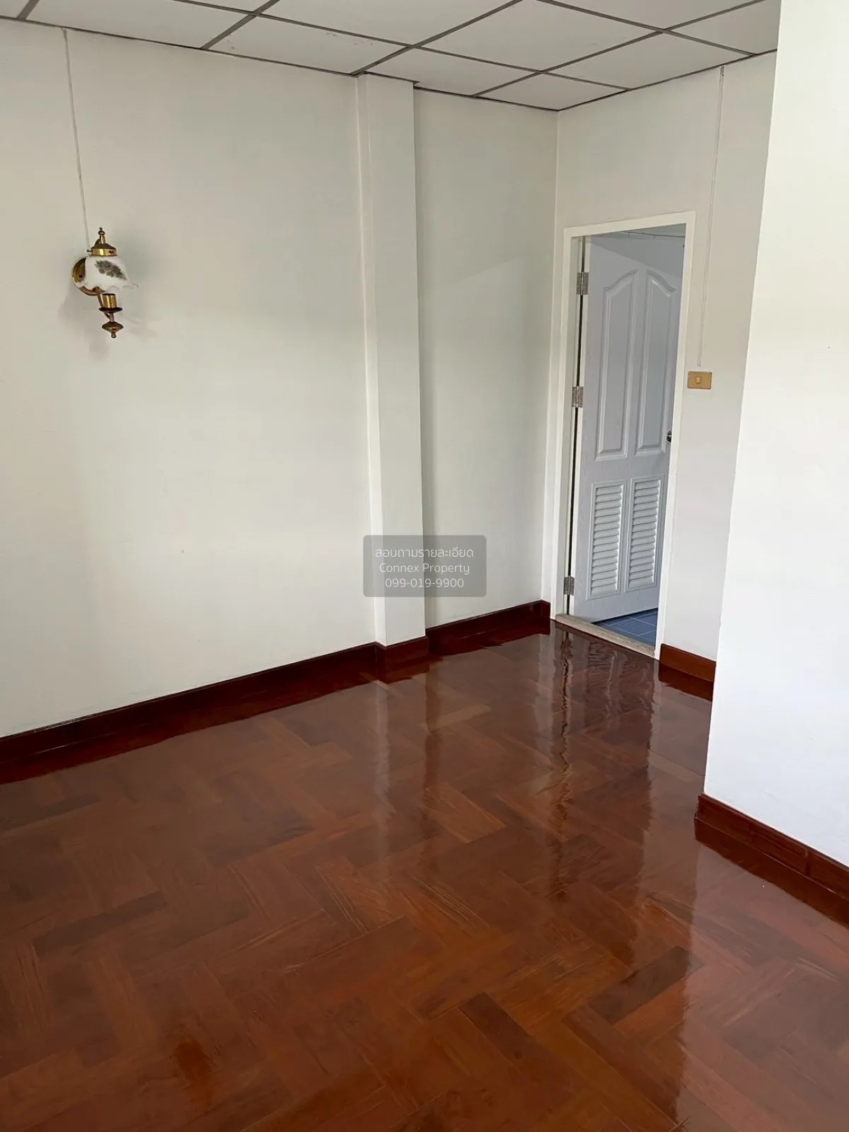 For Rent Townhouse/Townhome  , Atsawin Garden , newly renovated ,