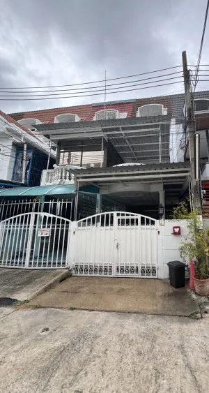 เช่าทาวน์เฮ้าส์/ทาวน์โฮม  อัศวินการ์เด้นท์ รีโนเวทใหม่ อรุณอมรินทร์ เขต บางกอกน้อย กรุงเทพ CX-169870
