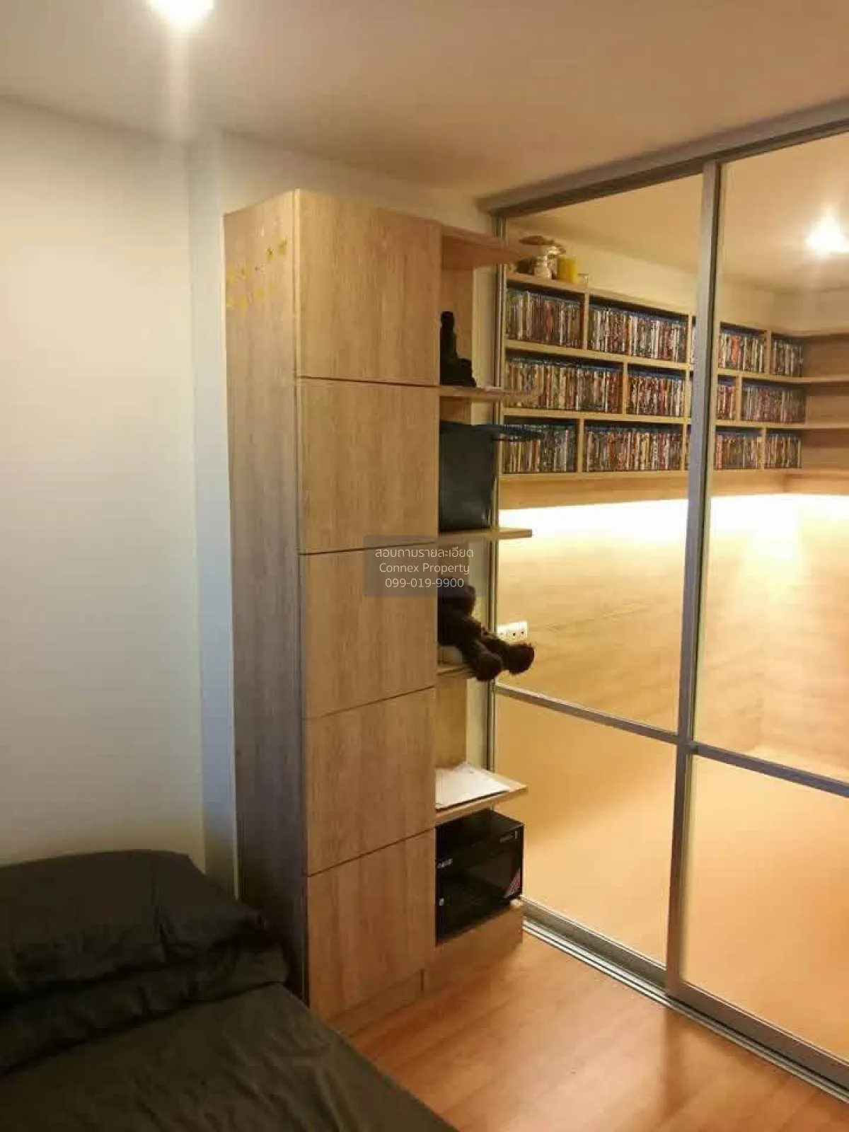 For Sale Condo , Lumpini Ville Ramkhamhaeng 60/2 , corner unit , 