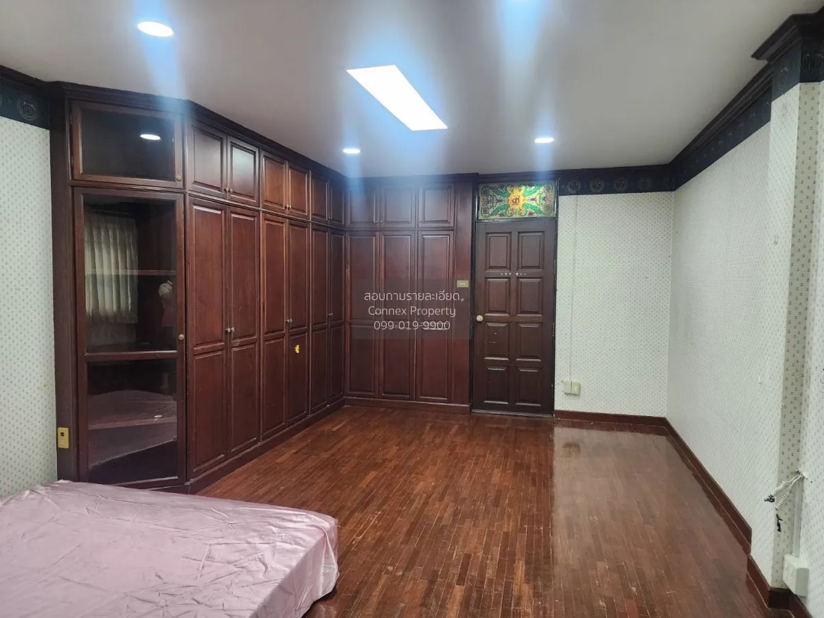 เช่าทาวน์เฮ้าส์/ทาวน์โฮม  อัศวินการ์เด้นท์ อรุณอมรินทร์ เขต บางกอ