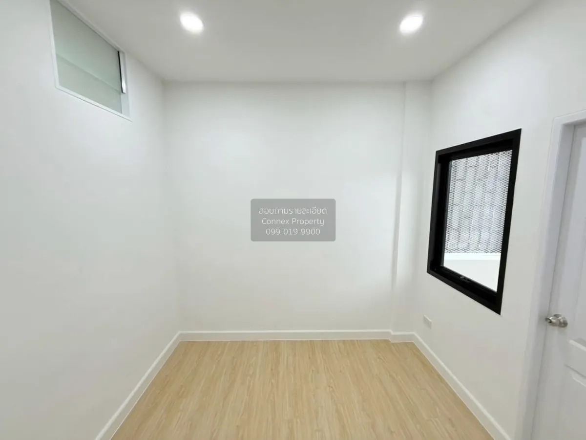 For Sale Townhouse/Townhome  , Sinthawee Grand Village , newly re