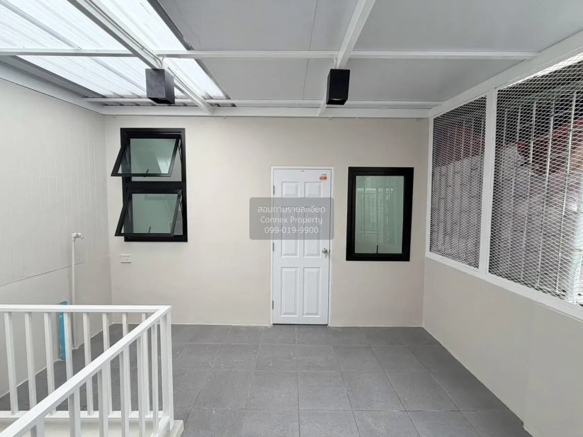 For Sale Townhouse/Townhome  , Sinthawee Grand Village , newly re