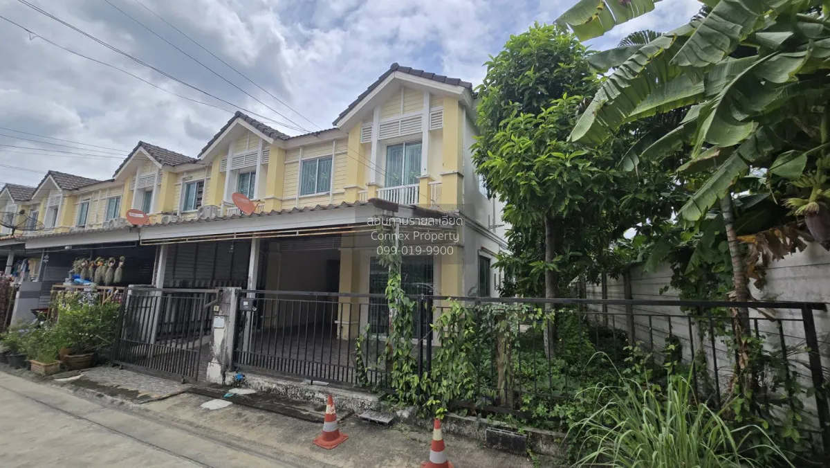 For Sale Townhouse/Townhome  , PRUKSA VILLE 54 RAMA 5 , corner un 2