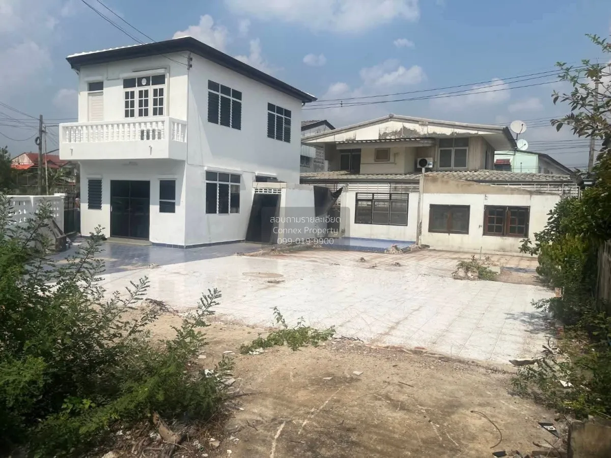 For Sale Thai teyin Village,Vibhavadi Rangsit  80 , corner unit ,