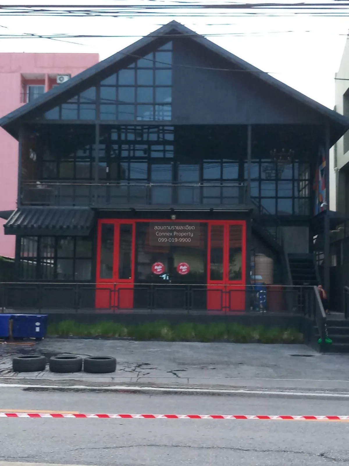 For Sale Commercial building with land, Ladprao 80. , Wang Thong  1