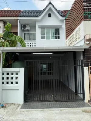 For Sale Townhouse/Townhome  , Charan Villa 1 , Bang Khun Si , Bangkok Noi , Bangkok , CX-170075