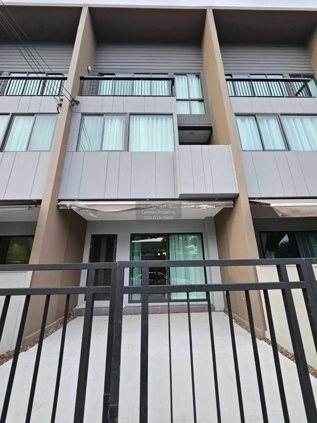 For Rent Townhouse/Townhome  , Baan Klang Muang Rama 9-New Krungt 1