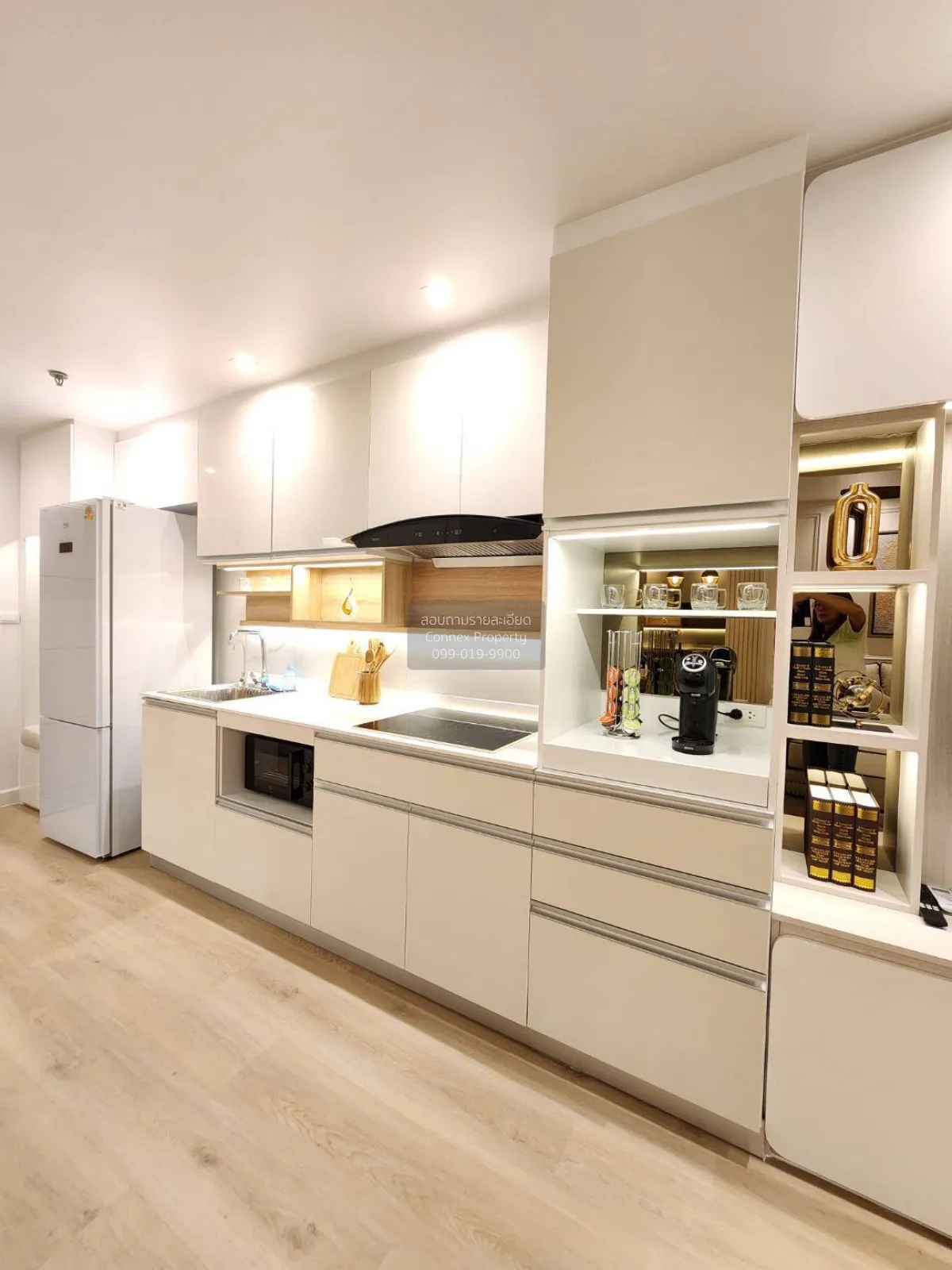 For Sale Condo , Sukhumvit Suite , high floor , wide frontage , n