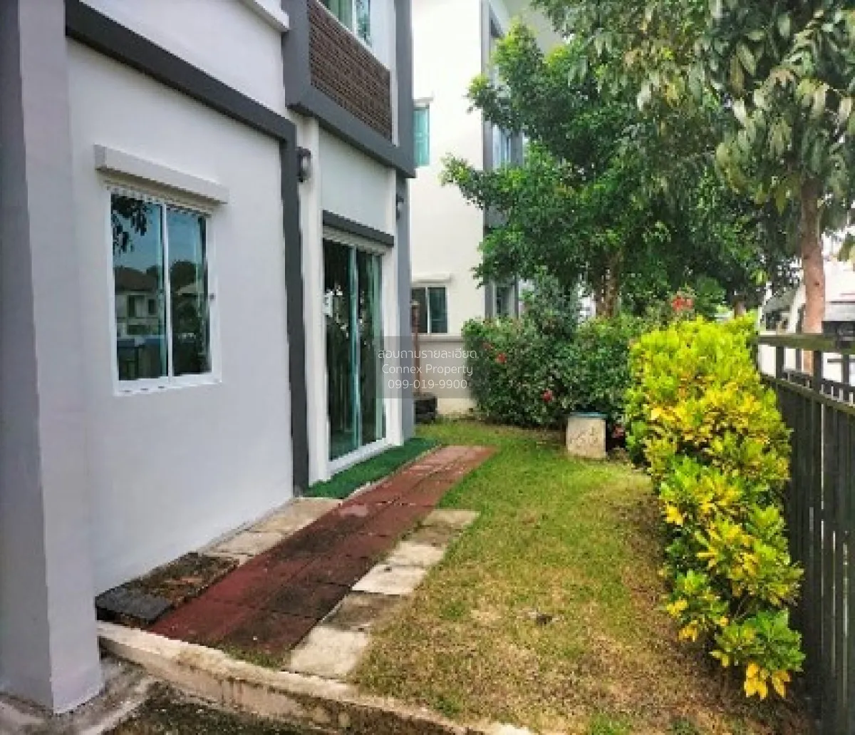 For Sale House , Lalin Town Lio Lumlukka Klong 4 - 5 , Lat Sawai  3