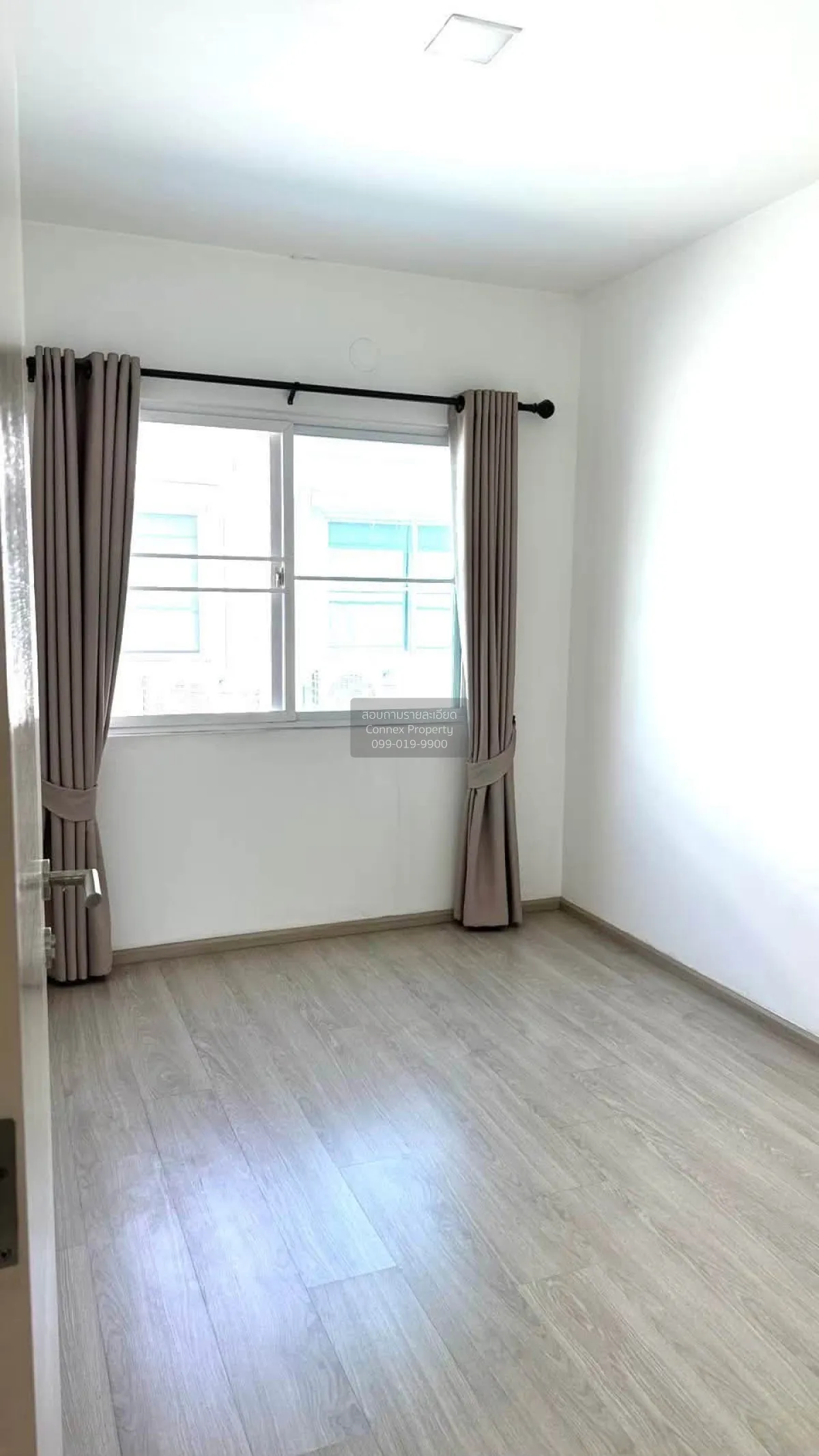 For Rent Townhouse/Townhome  , Indy 4 Bangna Km.7 , MRT-Sri Beari