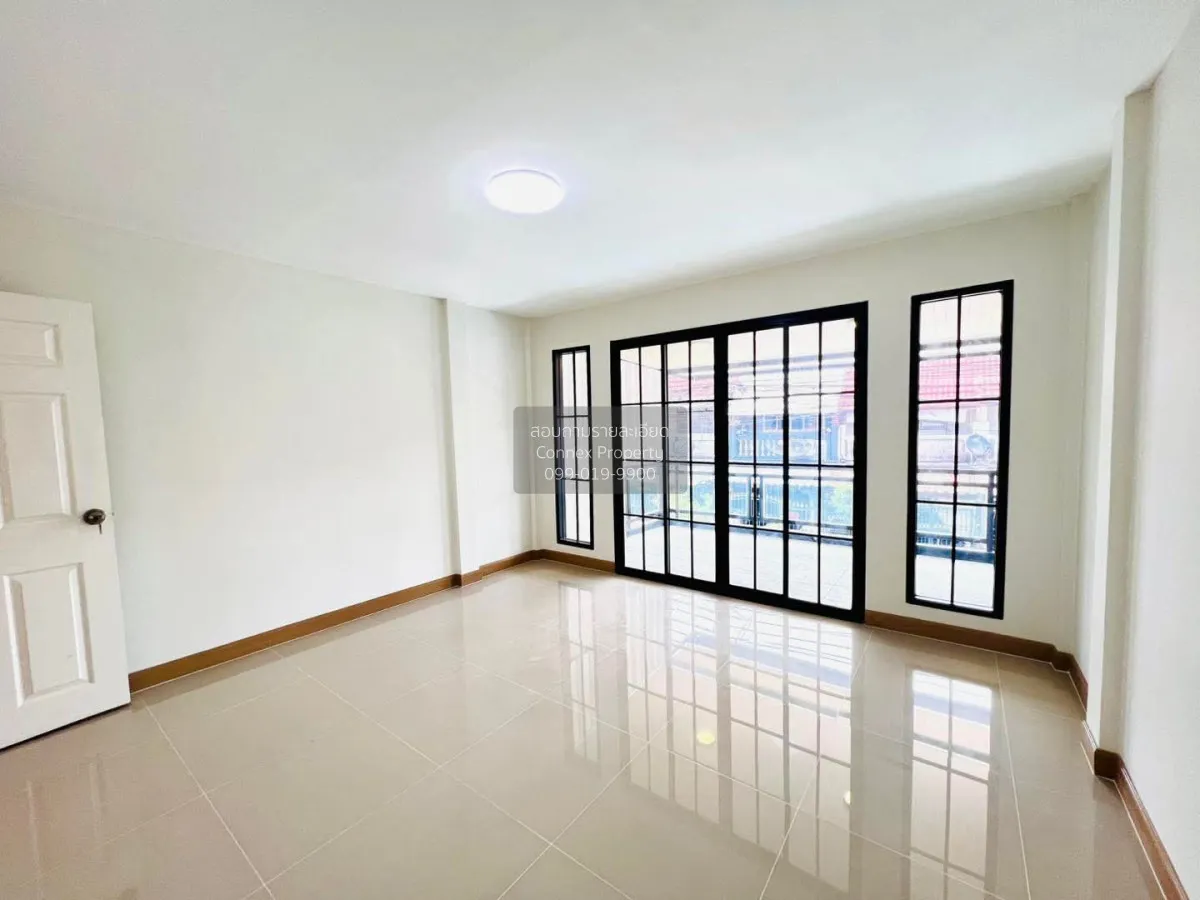 For Sale Townhouse/Townhome  , Baan Prapin 3 , newly renovated , 