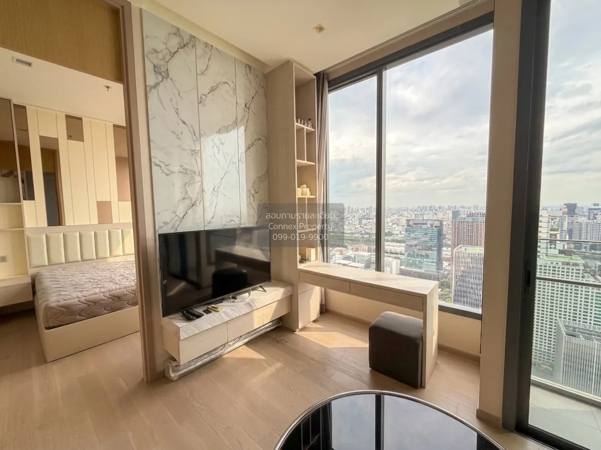 For Rent Condo , The Esse Asoke , high floor , BTS-Asok , Khlong  2