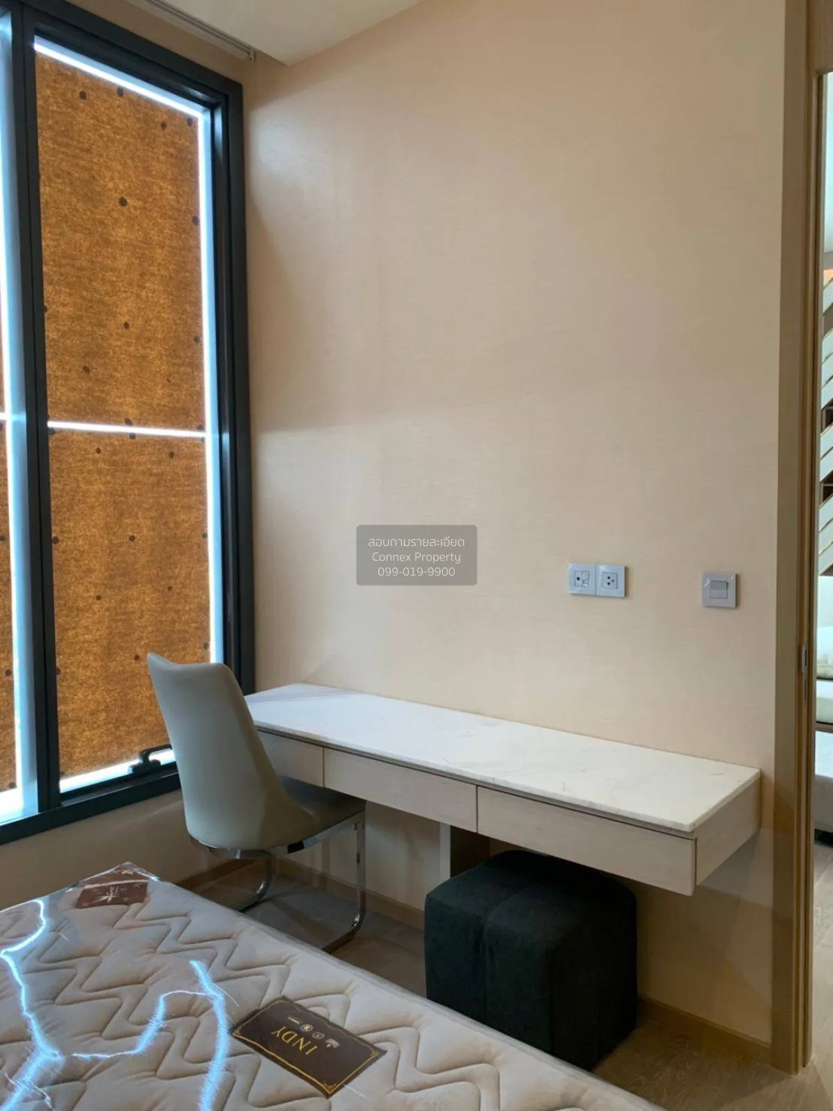 For Rent Condo , The Esse Asoke , high floor , BTS-Asok , Khlong 