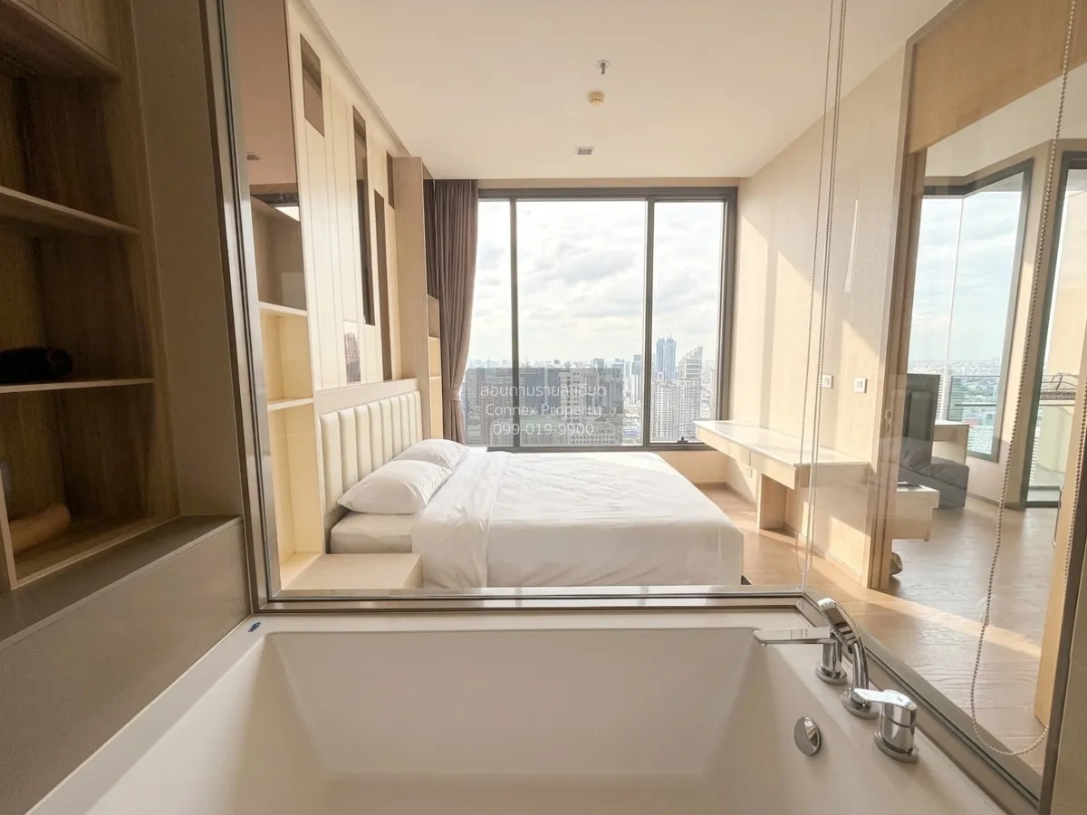 For Rent Condo , The Esse Asoke , high floor , BTS-Asok , Khlong 
