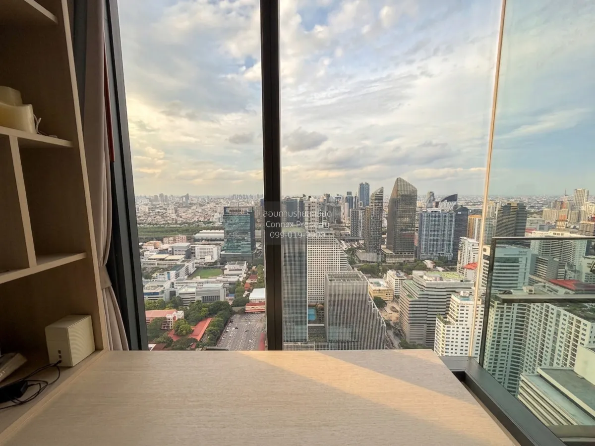 For Rent Condo , The Esse Asoke , high floor , BTS-Asok , Khlong 