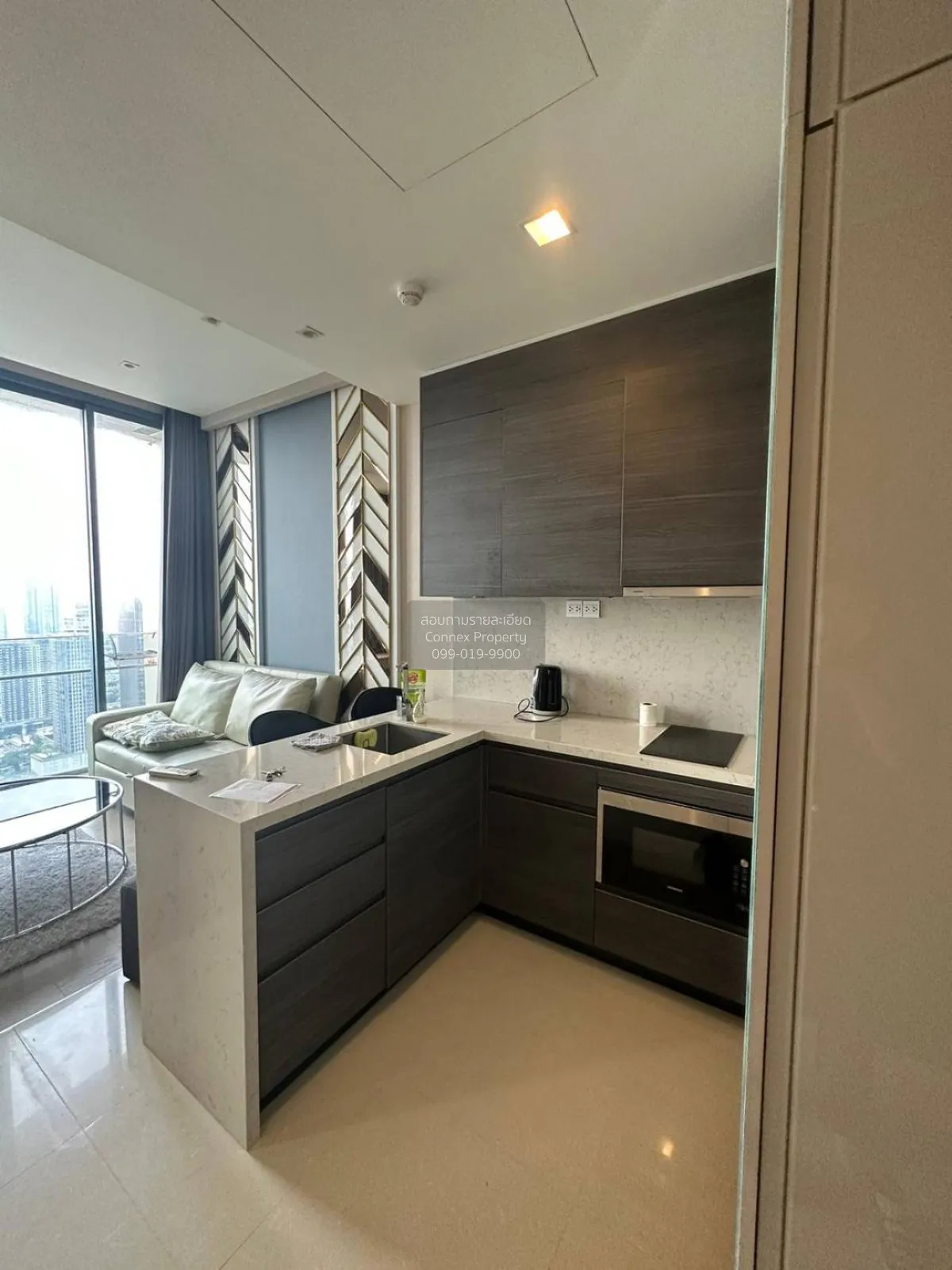For Rent Condo , The Esse Asoke , high floor , BTS-Asok , Khlong 