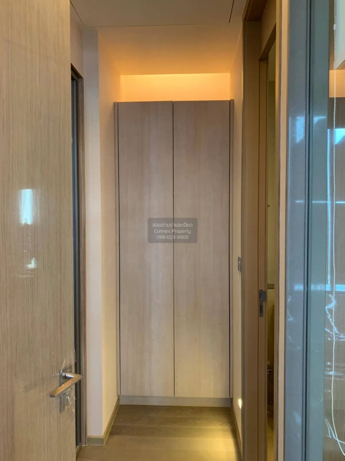 For Rent Condo , The Esse Asoke , high floor , BTS-Asok , Khlong 