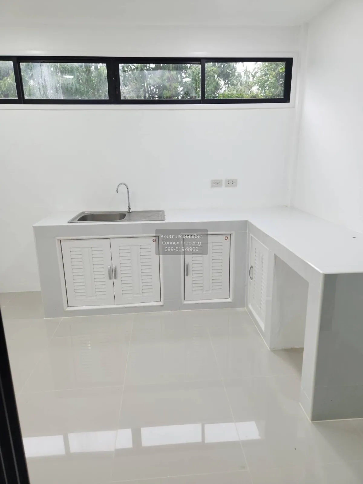 For Sale Townhouse/Townhome  , Buri Rangsan Village , MRT-Yak Tiw 4