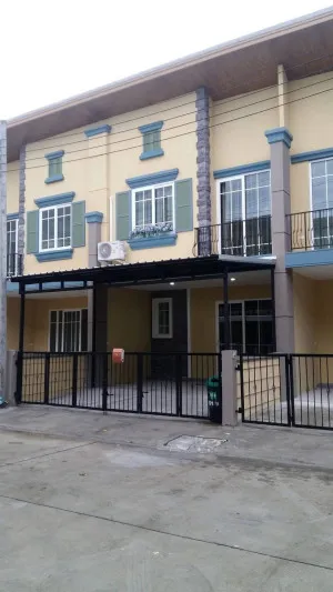 For Rent Townhouse/Townhome  , Golden Town 2  Onnut - Pattanakarn , ARL-Ban Thap Chang , Prawet , Prawet , Bangkok , CX-170324