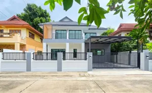 For Sale House , Baan Sasiwan , newly renovated , Si Kan , Don Mueang , Bangkok , CX-170331
