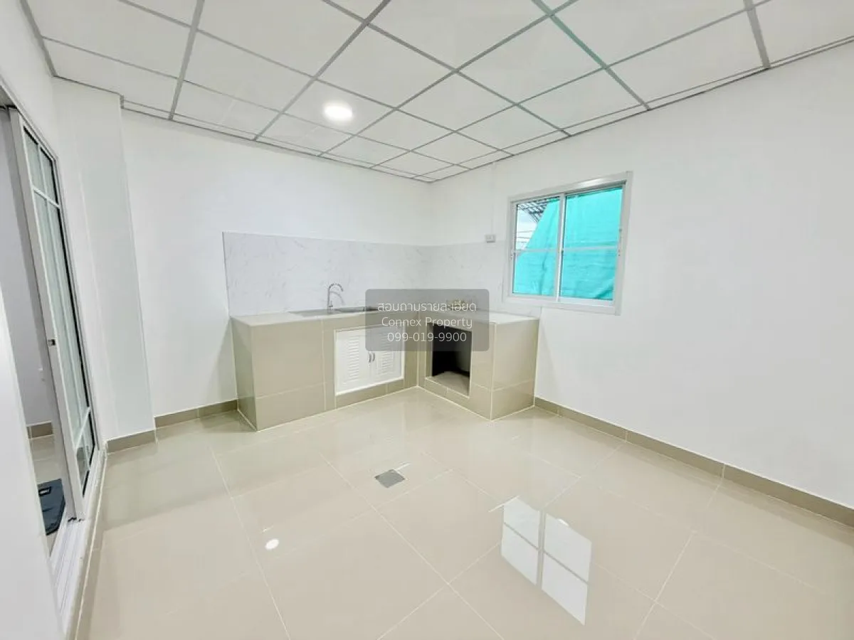 For Sale Townhouse/Townhome  , Baan Pichada , newly renovated , P