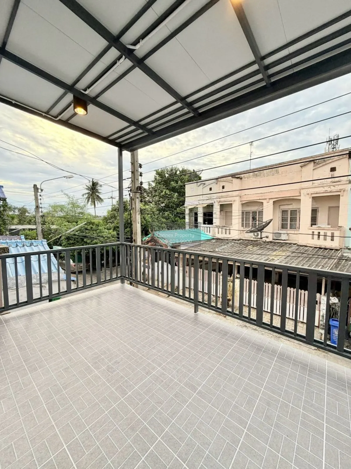 For Sale Townhouse/Townhome  , Baan Pichada , newly renovated , P