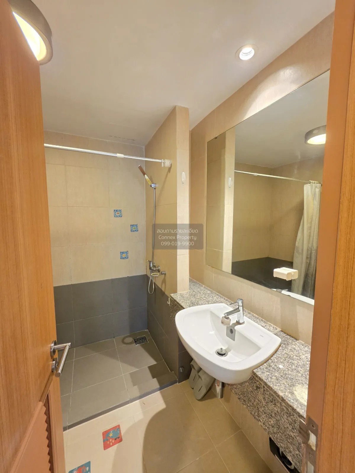 For Rent Condo , The Clover Thonglor , newly renovated , BTS-Thon
