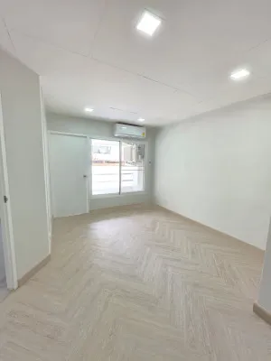 For Rent Condo , Thonglor Tower , Duplex , newly renovated , BTS-Thong Lo , Khlong Toei Nuea , Watthana , Bangkok , CX-170367