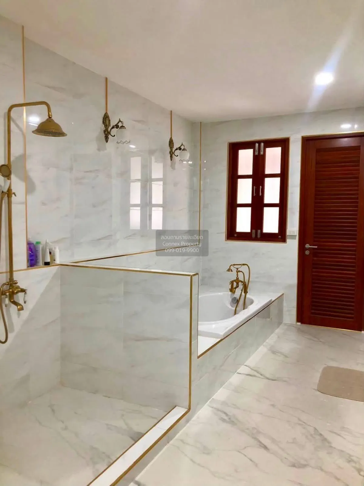 For Sale Townhouse/Townhome  , Baan Yucharoen 779 , MRT-Huai Khwa